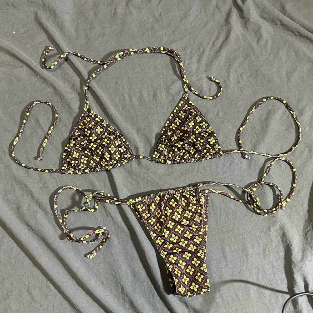 Bananhot Brown and Yellow Patterned Bikini Set